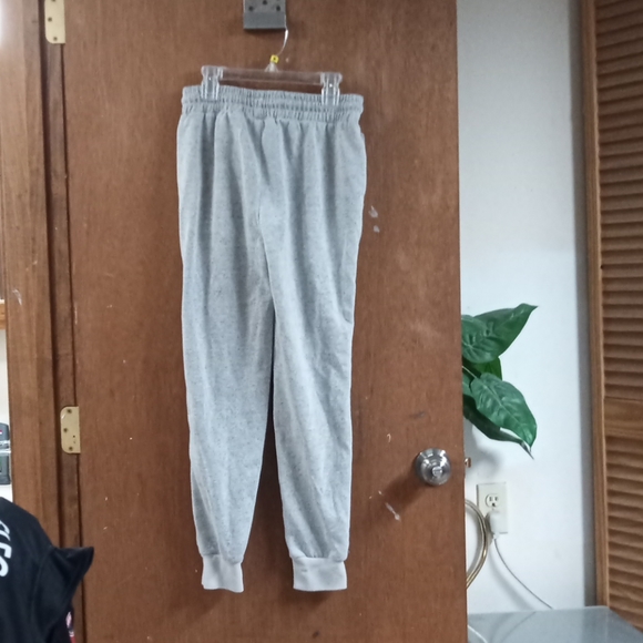 Sweatpants - Picture 2 of 3